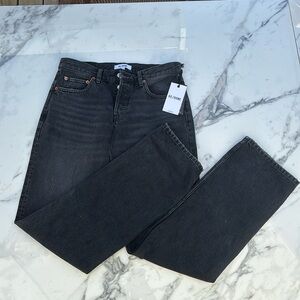 NEW WITH TAGS Re/Done Easy Straight Eclipse Jean 25